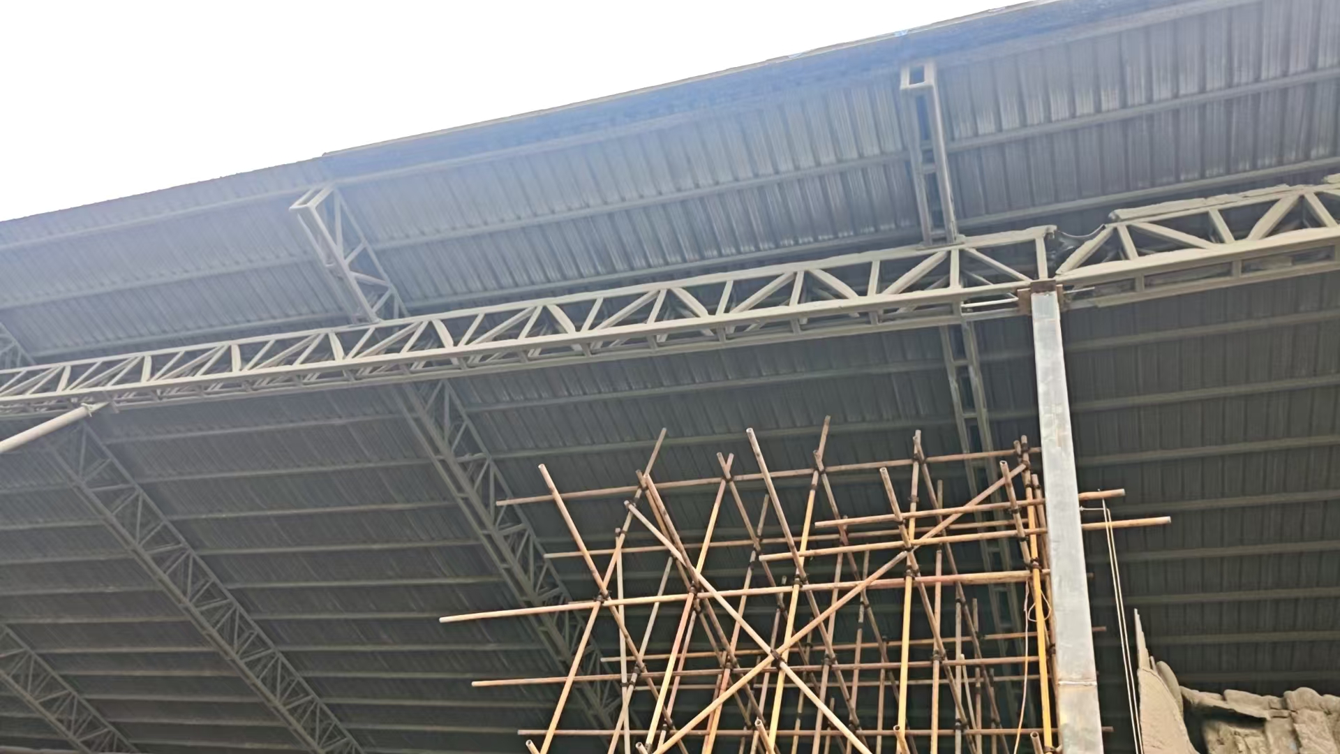 房屋裂缝鉴定得多少钱？东莞广州房屋检测鉴定机构哪几家？