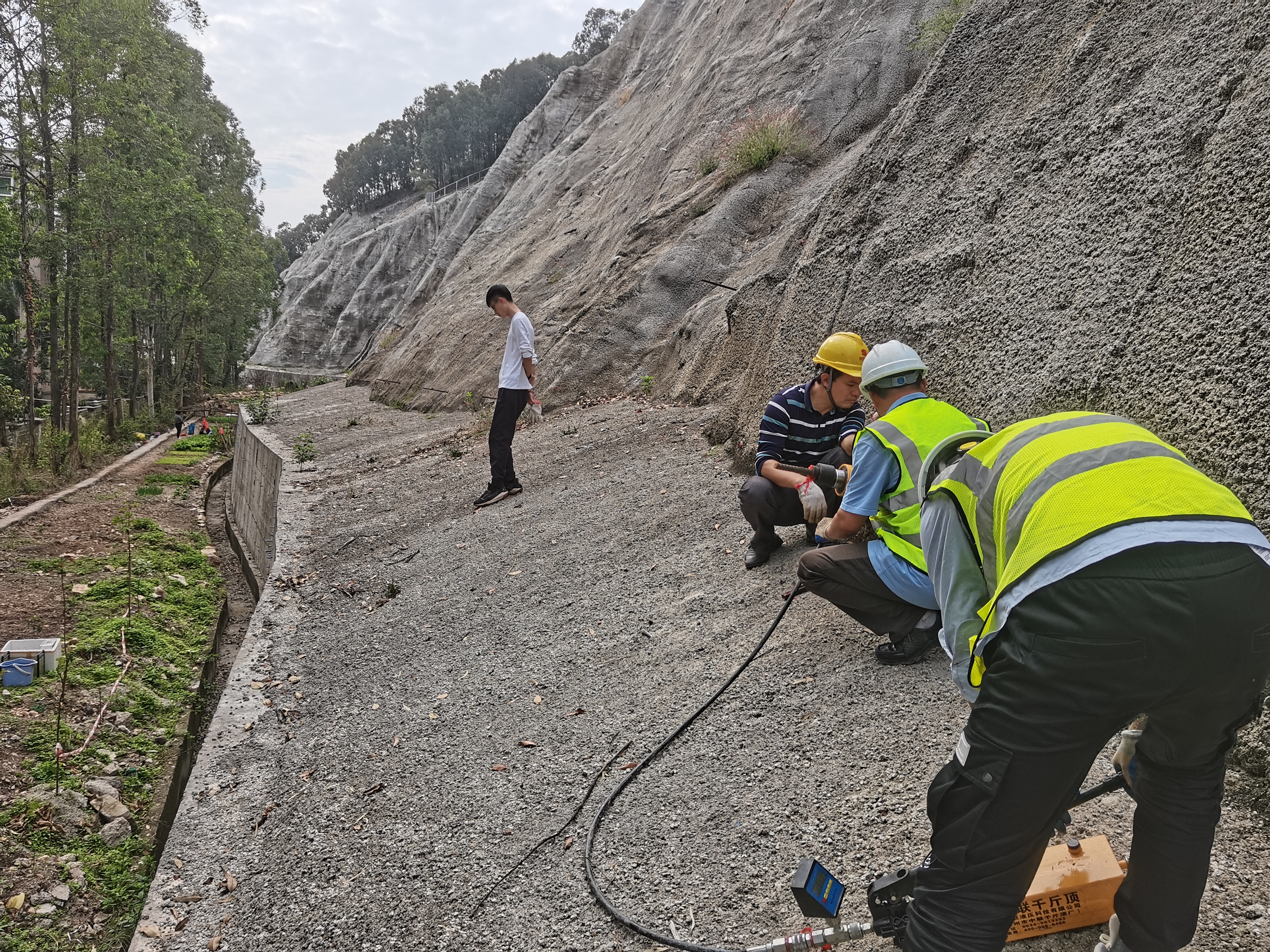 水利检测对水样采集有什么要求？水利检测单位实验室达标吗？