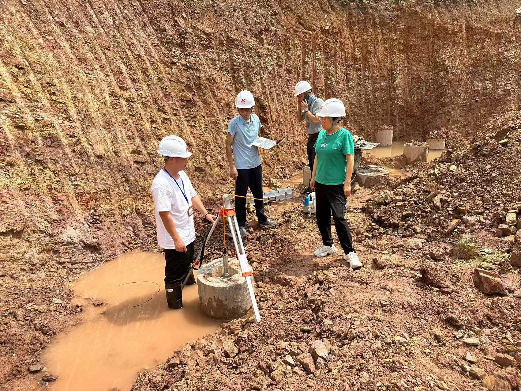 深圳市科振建设工程检测有限公司的检测团队有多少人?是否有高级职称人员? 深圳市科振建设工程检测有限公司的检测团队有多少人?是否有高级职称人员?